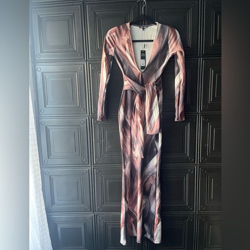 Fashionnova Tie waist Maxi Dress